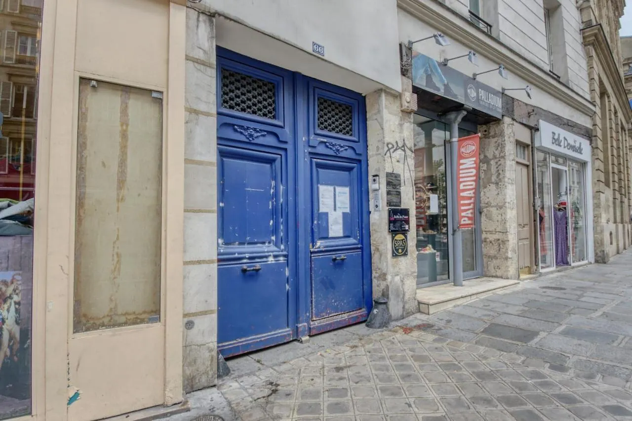The Perfect Parisian 2 Bdrs Flat At Le Marais