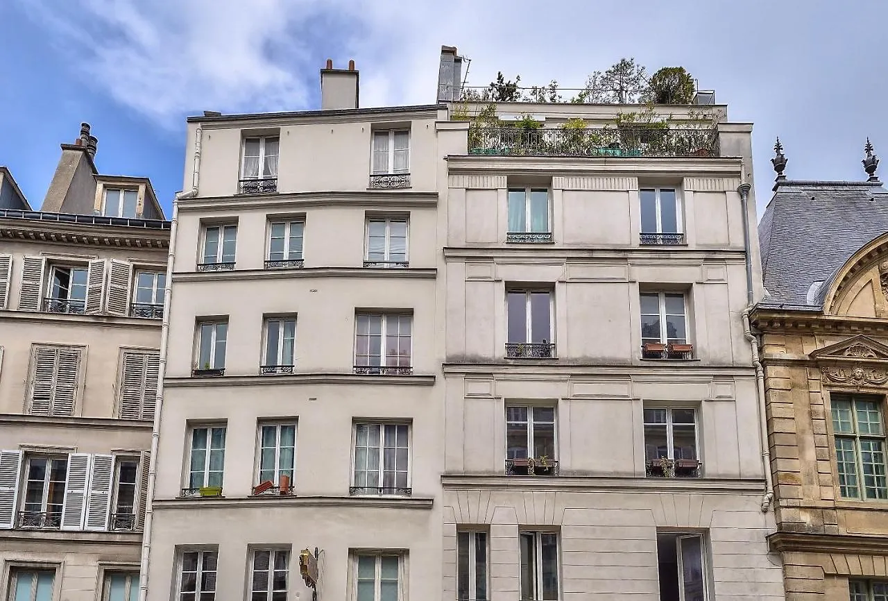 The Perfect Parisian 2 Bdrs Flat At Le Marais Apartment *