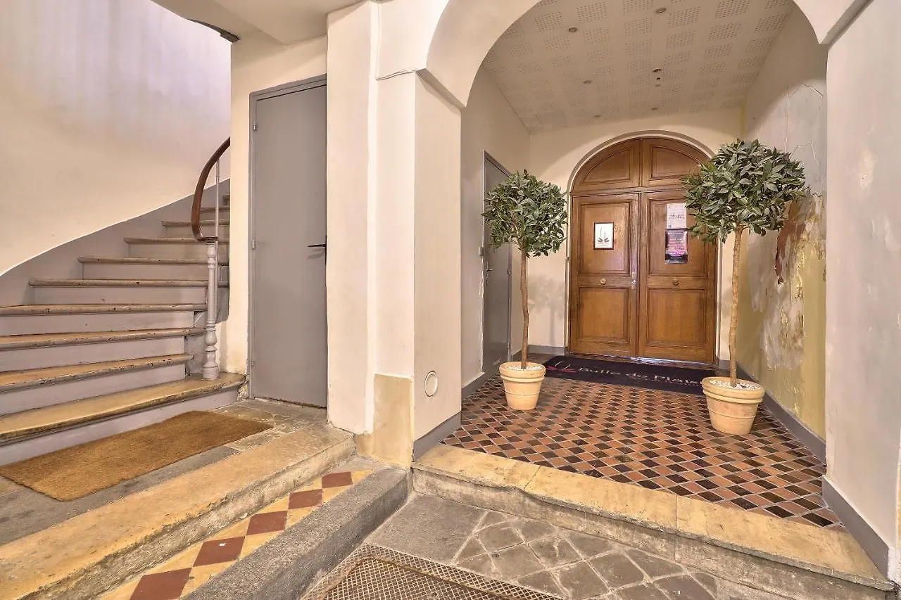 The Perfect Parisian 2 Bdrs Flat At Le Marais Apartment *